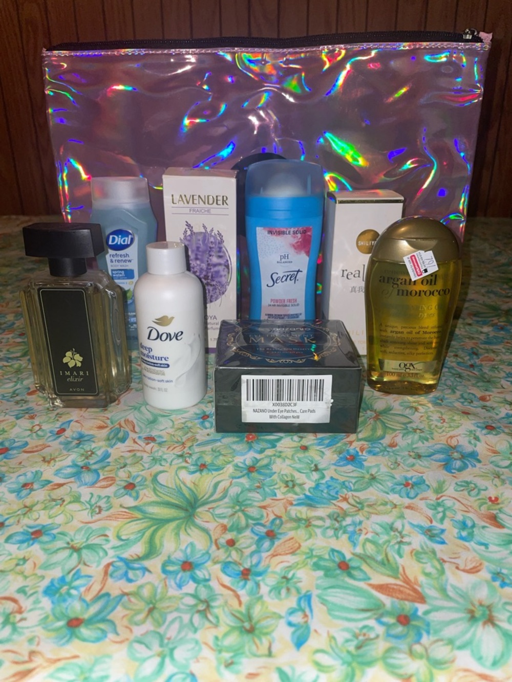 Look & smell your best with this bundle (9)